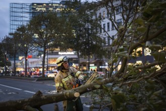 DEU Germany Germany Berlin Fire brigade operation on Kurfürstendamm. Storm Xavier had caused trees