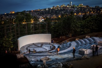 RWA RWANDA RUANDA Kigali Work on the amphitheatre in preparation for the celebrations to mark the
