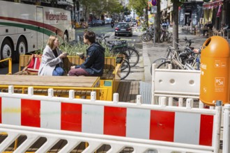 DEU Germany Germany Berlin The redesigned Bergmannstrasse with quiet zones and parklets