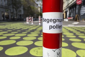 DEU Germany Germany Berlin The redesigned Bergmannstrasse with quiet zones and parklets, new