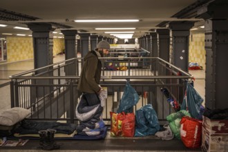 DEU Germany Germany Berlin Homeless people spend the night in a passageway at Lichtenberg