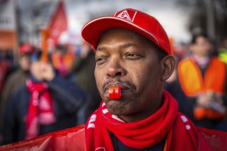 DEU Germany Germany Berlin Siemens employees and their suppliers demonstrate in front of the