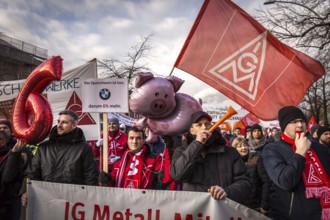 DEU Germany Germany Berlin Siemens employees and their suppliers demonstrate in front of the