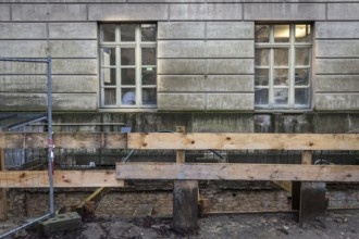 DEU Germany Germany Berlin Impressions from Humboldt University Unter den Linden. Building site in