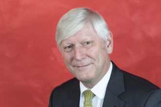 DEU Germany Germany Berlin The CEO of RWE Rolf Martin Schmitz during a visit to Focus magazine at