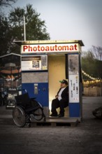 DEU Germany Germany Berlin The rapper and MC Malik in front of his performance in the bathhouse on