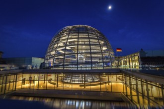 DEU Germany Germany Berlin The dome of the Reichstag designed by Norman Forster