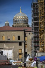 DEU Germany Germany Berlin The Jewish synagogue behind a building site in Mitte