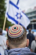 DEU Germany Germany Berlin Pro-Israel demonstration on Kurfürstendamm in the direction of
