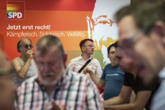 DEU Germany Germany Berlin Raising the rainbow flag with Petra Nowacki and SPD General Secretary