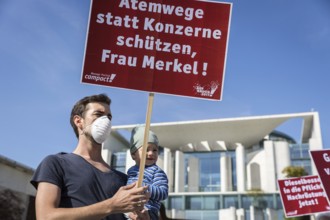 DEU Germany Germany Berlin Protests in front of the Federal Chancellery in front of and during the