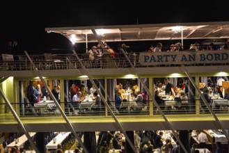 DEU Germany Germany Dresden Impressions of election day in the capital of Saxony AFD boat to