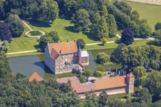 Aerial view, Burg Hülshoff, Museum in honour of the poet Annette von Droste-Hülshoff, Havixbeck,