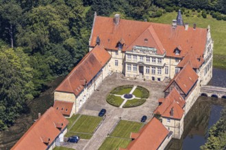 Aerial view, Havixbeck Castle, moated castle, Havixbeck, Münsterland, North Rhine-Westphalia,