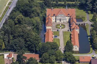 Aerial view, Havixbeck Castle, moated castle, Havixbeck, Münsterland, North Rhine-Westphalia,