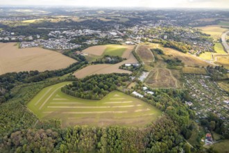 Aerial view, green area at Friedhofsallee, construction site new motorway A44, Ratinger Straße,