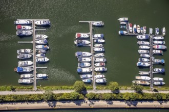 Aerial view, boats at the jetty, Rhine-Herne Canal, water sports club Herne 1920, Herne, Ruhr area,