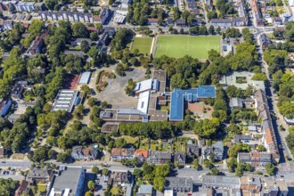 Aerial photo, comprehensive school Wanne-Eickel, sports ground Wilhelmstraße, Herne, Ruhr area,