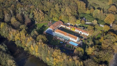 Aerial view, Gut Sternholz, hotel in the forest, Uentrop, Hamm, Ruhr area, North Rhine-Westphalia,