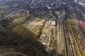 Aerial view, Heitkamp-Brache an der Landgrafenstraße / Langekampstraße, railway tracks freight yard