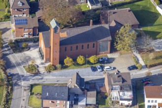 Aerial view, Catholic Church of the Holy Family, Rhynern, Hamm, Ruhr area, North Rhine-Westphalia,