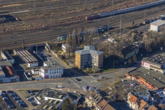 Aerial view, railway subway Kleine Alleestraße, dilapidated high-rise building on Kleine