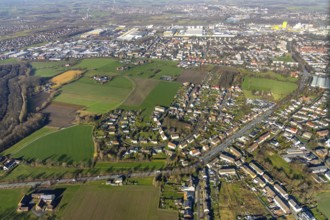 Aerial view, residential area Stresemannstraße, Kamener Straße, district Daberg, industrial area at