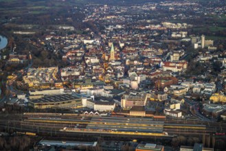 Aerial photo, twilight photo of Hamm, Hamm main station, Pauluskirche, city centre, Alleecenter