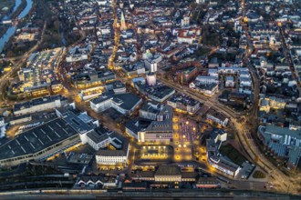 Aerial view, overview of Hamm at night, technical town hall, station forecourt, Alleecenter ECE,