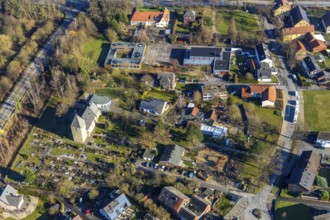 Aerial view, Uentrop village church, Maximilian primary school Uentrop, Uentrop, Hamm, Ruhr area,