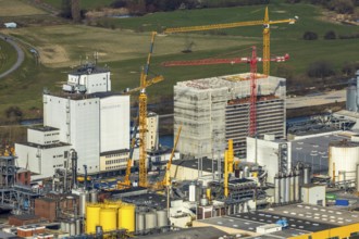 Aerial photo, Brökelmann Ölmühle GmbH, Jeckering, industrial plants Speicherstraße, construction