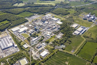 Aerial view, Uentrop DuPont plant, overview of the Dupont chemical plant, plastics plant,