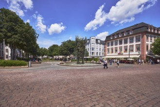 Cafe Extrablatt, carnival fountain, fountain with bronze sculptures, general architecture,