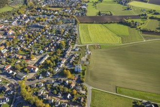 Aerial view, Haverwiese and Kirchspiel Straße, residential area district of Pelcum with meadows and