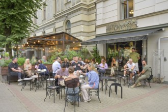 Street Cafe, Art Nouveau Quarter, Antonijas Iela, Old Town, Riga, Latvia