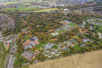 Aerial view, LVR-Klinik Bedburg-Hau and Herbstlicher Wald, Hau, Bedburg-Hau, Lower Rhine