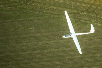 Aerial view, glider D-0692, aircraft LS-4/version LS-4b/manufacturer Rolladen-Schneider,