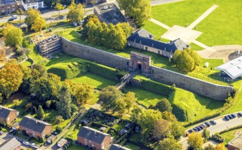 Aerial view, LVR-Niederrheinmuseum Wesel, Wesel citadel, old wall with preserved fortress, Wesel,