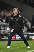 Coach coach Bo Henriksen 1st FSV Mainz 05 on the sidelines Gestik Gesture MHPArena, MHP Arena