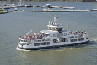 Ferry to Suomenlinna Island, Harbour, Helsinki, Finland
