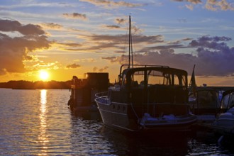 Sunset over Lake Gudelack at Marina Lindow (Mark), Stechlin-Ruppiner Land nature park Park,