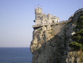 A stunning panorama of the Swallow's Nest castle, towering over the Black Sea. View from the