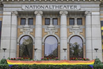 Facade of the National Theatre in Oslo, bearing the names of three Norwegian writers – Ibsen,