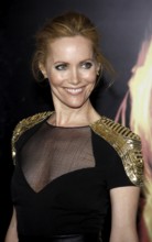 Leslie Mann at the Los Angeles premiere of 'The Hunger Games' held at the Nokia Theatre L.A. Live