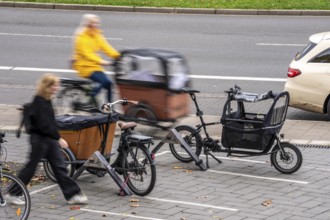 Parking lot for cargo bikes at Düsseldorf-Bilk station, past, North Rhine-Westphalia