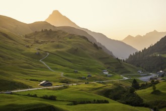 Mountain landscape, sunrise, Hochtannbergpass, Biberkopf, Warth, Bregenzerwald, Vorarlberg, Alps,