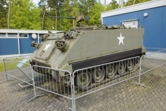 Disused small armored vehicle small tank M113 A2 APC lead tank transport tank crew transport tank,