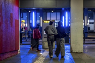 Underpass at Essen Central Station, away from the platforms to the public transport buses below the