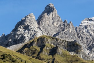 View of Trettachspitze, Allgäu Mountains, near Einödsbach, Oberstdorf, Oberallgäu, Allgäu, Bavaria