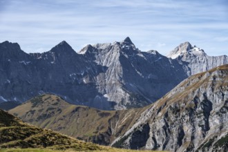 Dreizinkenspitze and Laliederer Wand, impressive rock formation in a mountain landscape, eastern